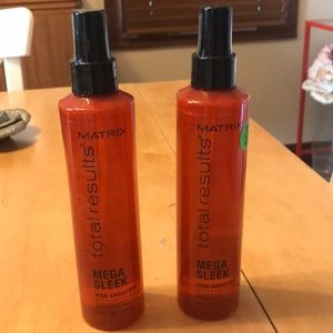 Matrix Mega Sleek Iron Smoother spray  8.5 oz
